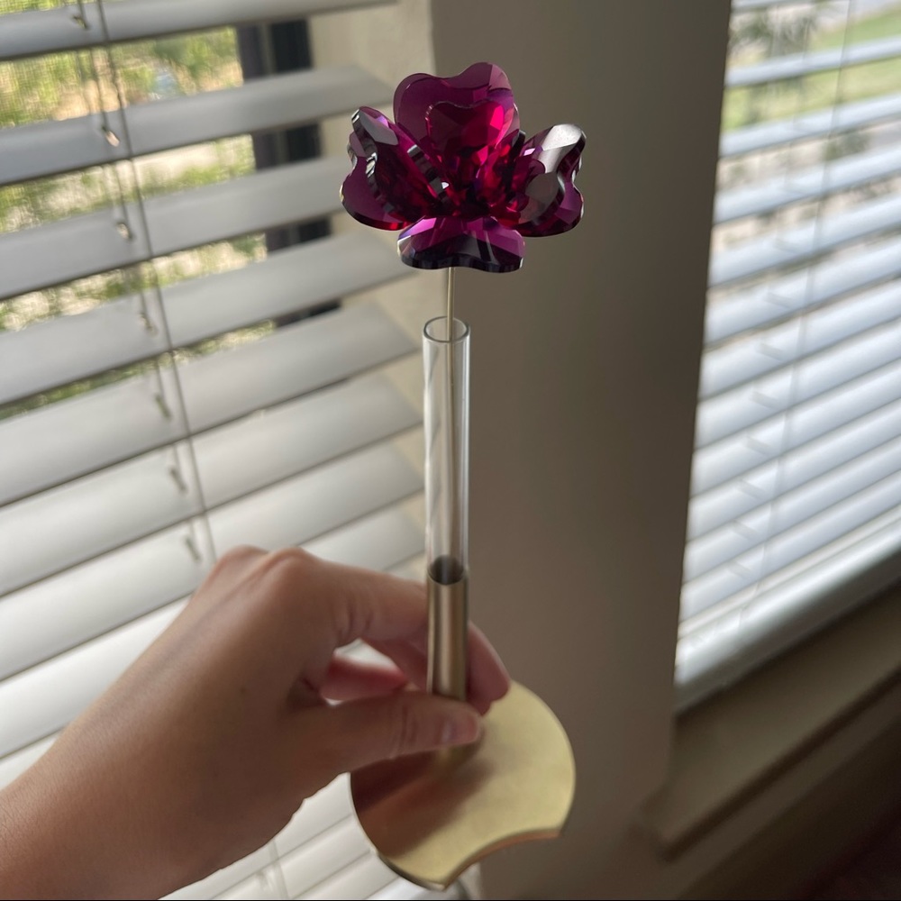 Swarovski Garden Tales Rose and Stand
